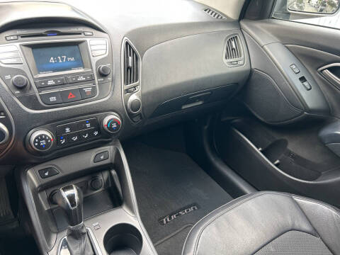 2014 Hyundai Tucson SE