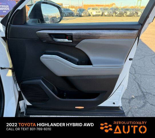 2022 Toyota Highlander Hybrid Limited