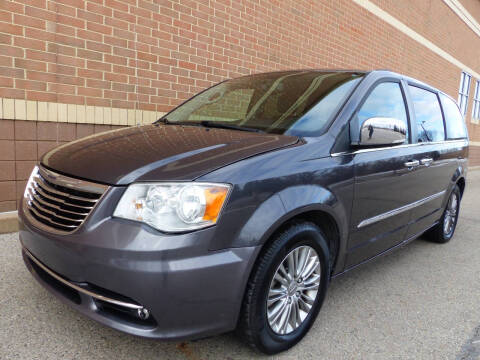 2016 Chrysler Town and Country