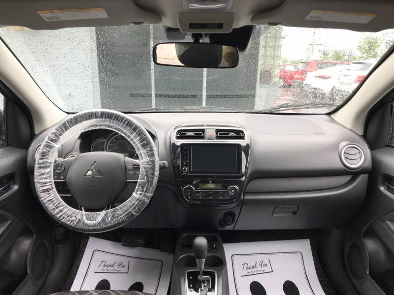 2023 Mitsubishi Mirage SE