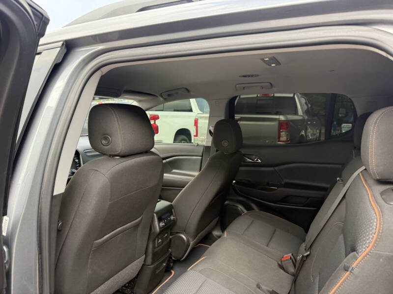 2021 GMC Acadia AT4