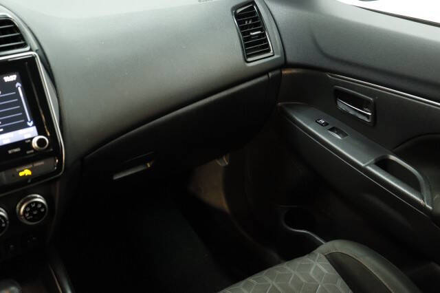 2024 Mitsubishi Outlander Sport LE
