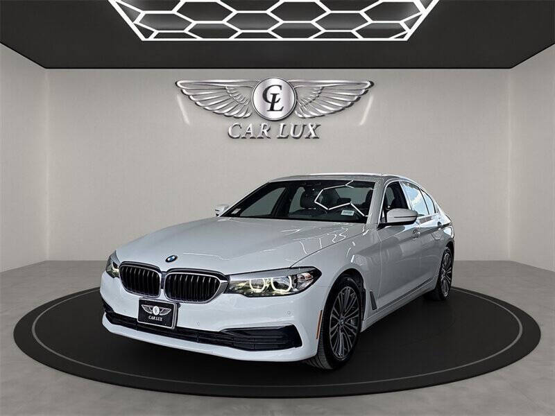 2019 BMW 5 Series 530i