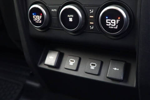 2021 Land Rover Defender 110 SE