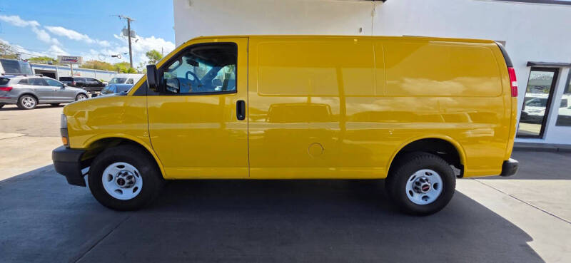 2021 GMC Savana 2500
