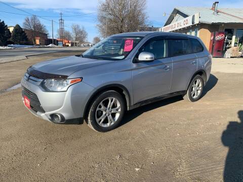 2015 Mitsubishi Outlander for sale at GREENFIELD AUTO SALES in Greenfield IA