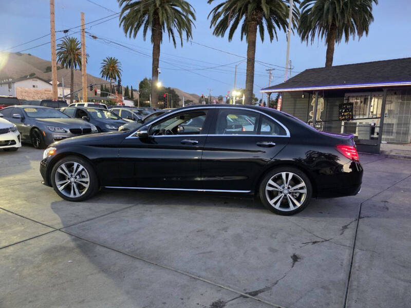 2015 Mercedes-Benz C-Class C 300