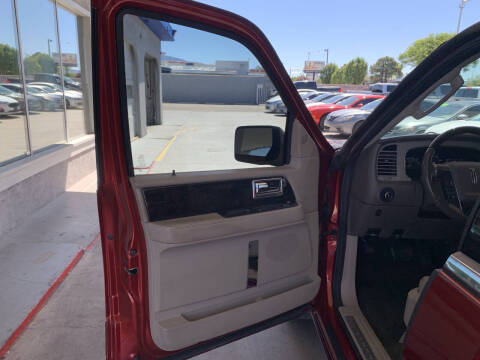 2017 Lincoln Navigator Select