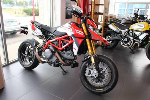 2022 Ducati Hypermotard SP for sale at Peninsula Motor Vehicle Group in Oakville NY