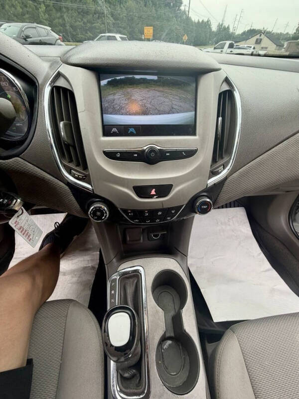 2018 Chevrolet Cruze LS Auto