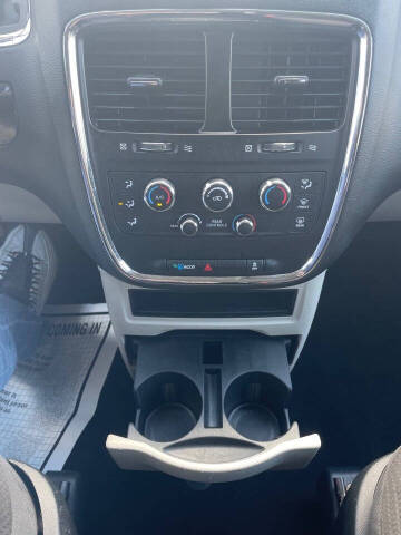 2019 Dodge Grand Caravan SE Plus