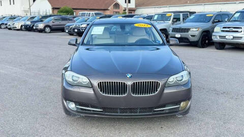2013 BMW 5 Series 528i