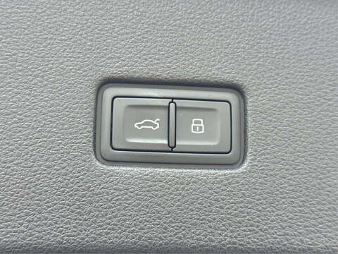 2021 Audi Q8 quattro Premium 55 TFSI