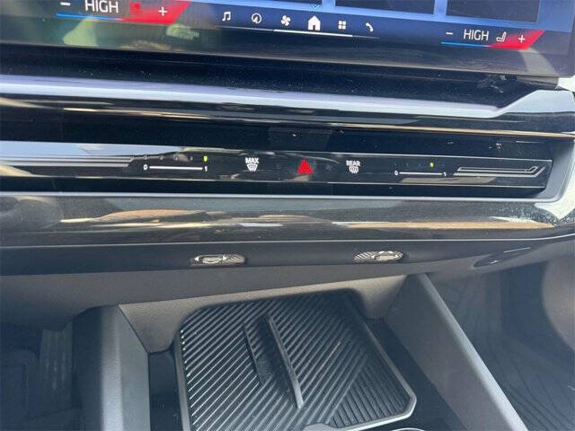 2025 BMW 5 Series 530i xDrive