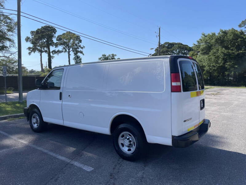 2018 Chevrolet Express 2500