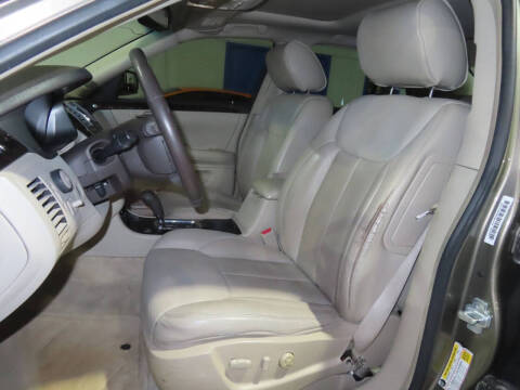 2011 Cadillac DTS Luxury Collection