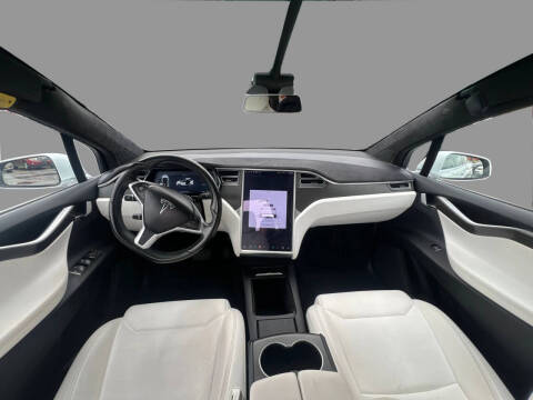 2017 Tesla Model X