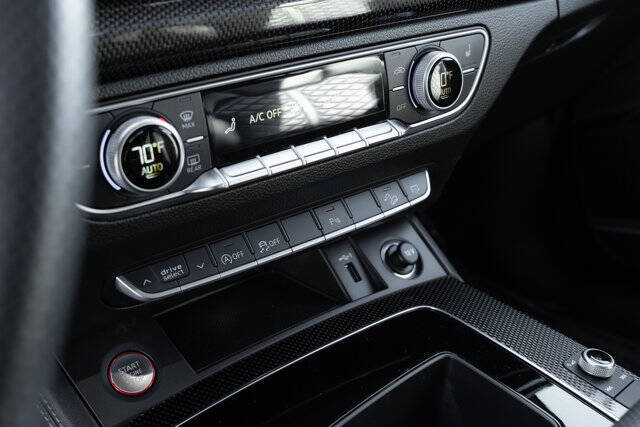 2023 Audi SQ5 3.0T quattro Premium Plus
