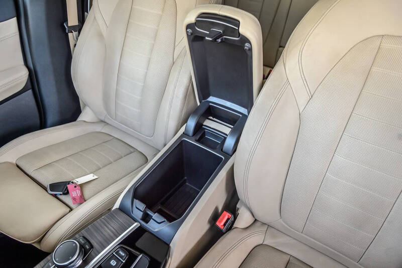 2018 BMW X3 M40i