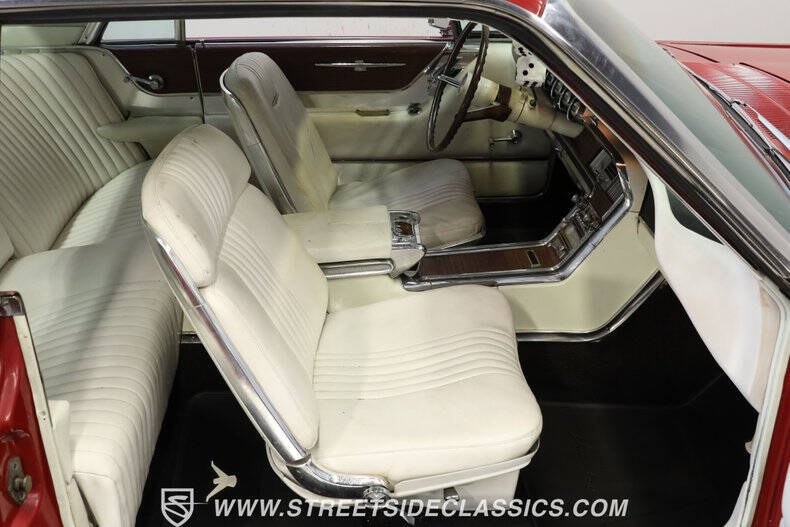 1965 Ford Thunderbird