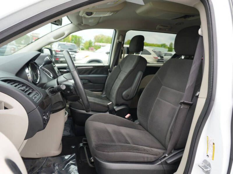 2017 Dodge Grand Caravan SE