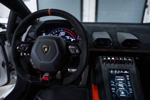 2022 Lamborghini Huracan STO