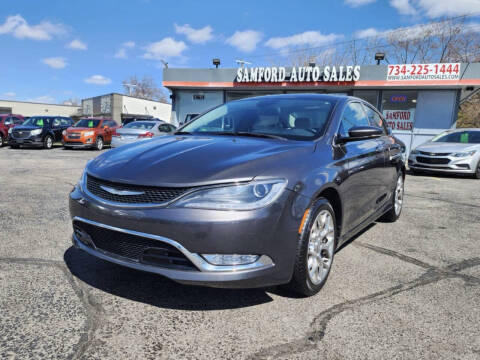 2015 Chrysler 200 C