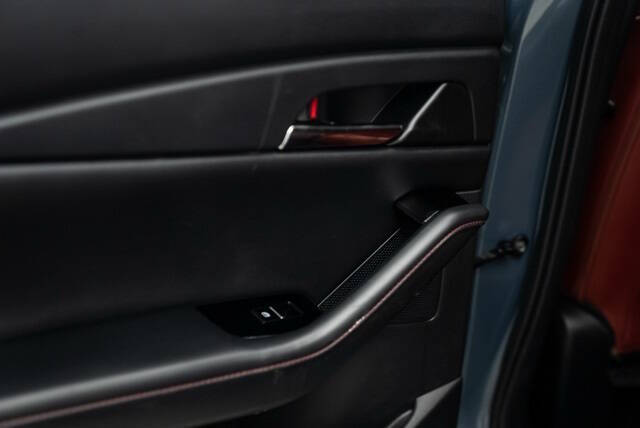 2023 Mazda CX-30 2.5 S Carbon Edition