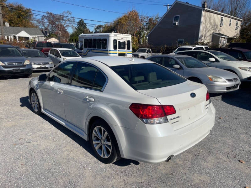 2013 Subaru Legacy 3.6R Limited