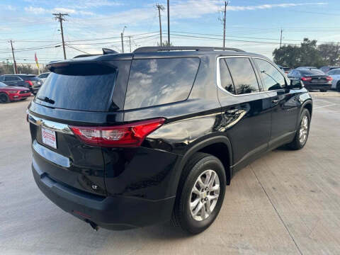 2020 Chevrolet Traverse LT Cloth