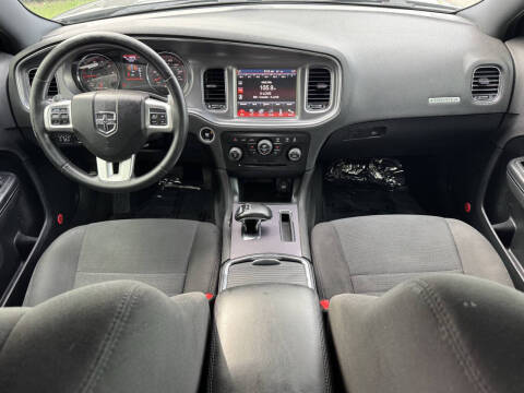 2014 Dodge Charger SXT