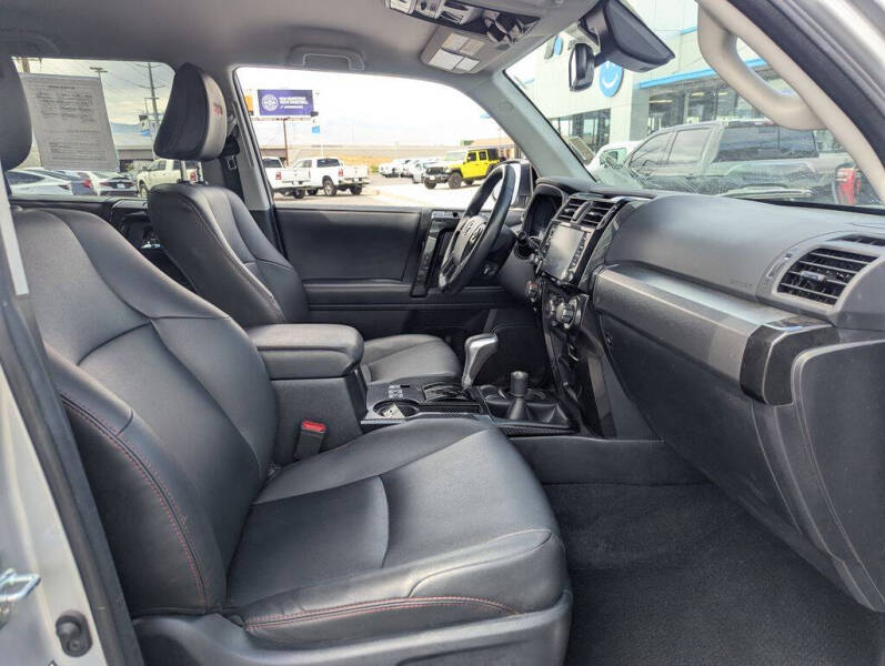 2024 Toyota 4Runner TRD Off-Road Premium