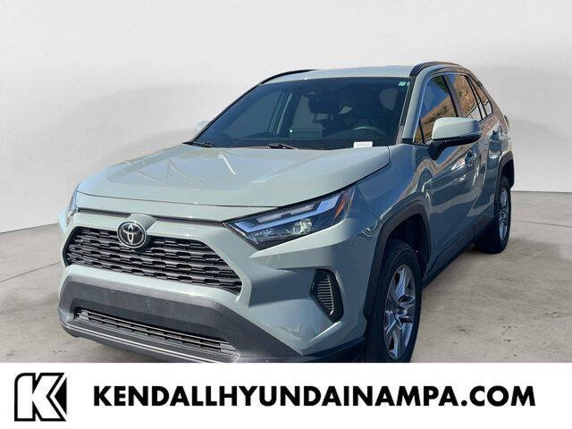 2023 Toyota RAV4 XLE