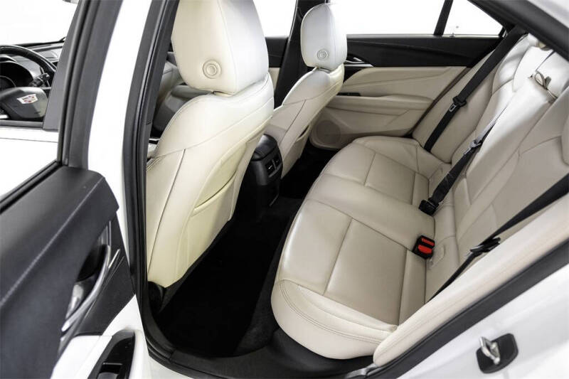 2021 Cadillac CT4 Luxury