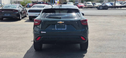 2025 Chevrolet Trax LS