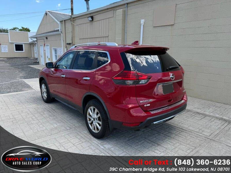 2017 Nissan Rogue