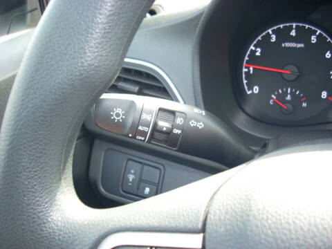 2022 Hyundai Accent SE