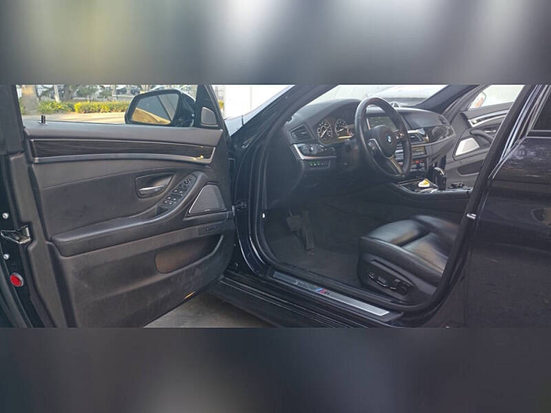 2015 BMW 5 Series 550i