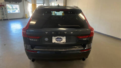 2020 Volvo XC60 T5 Momentum