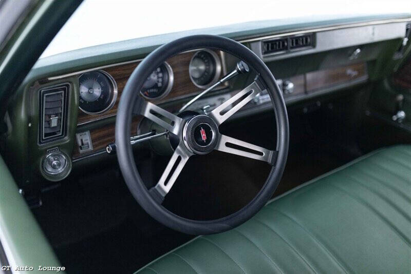 1972 Oldsmobile Cutlass 36