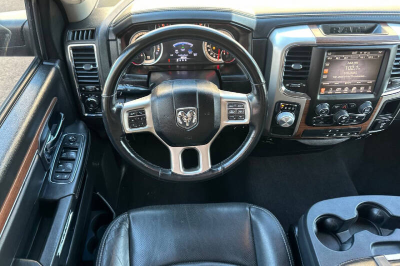 2016 RAM 1500 Laramie