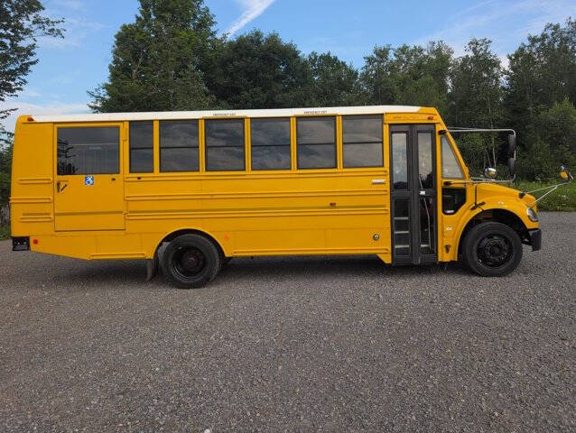 2019 Freightliner B2 Chassis