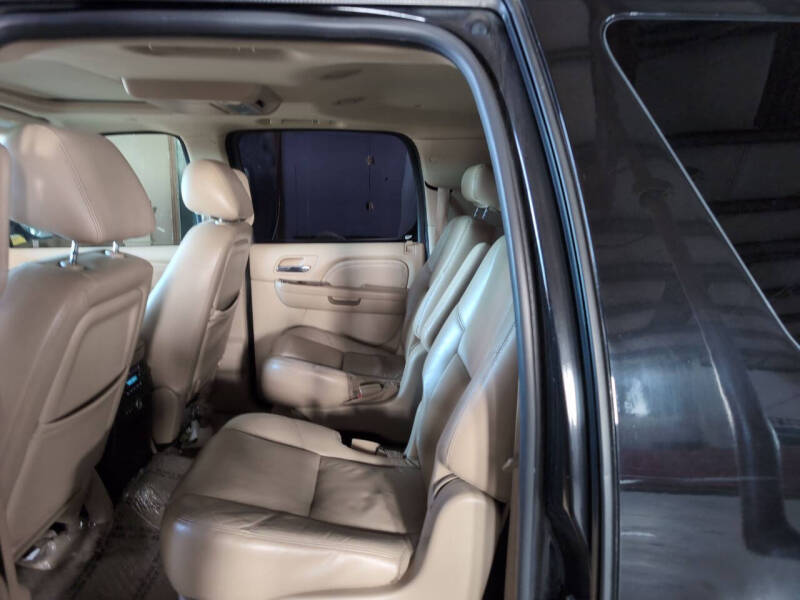 2010 Cadillac Escalade ESV Luxury