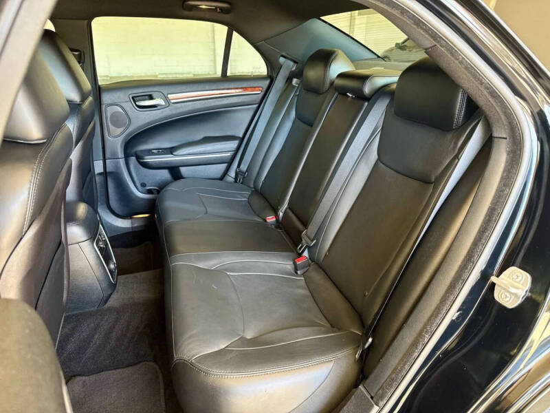2014 Chrysler 300