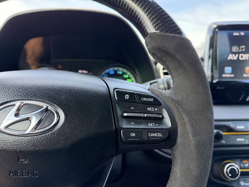 2019 Hyundai Veloster Turbo R-Spec
