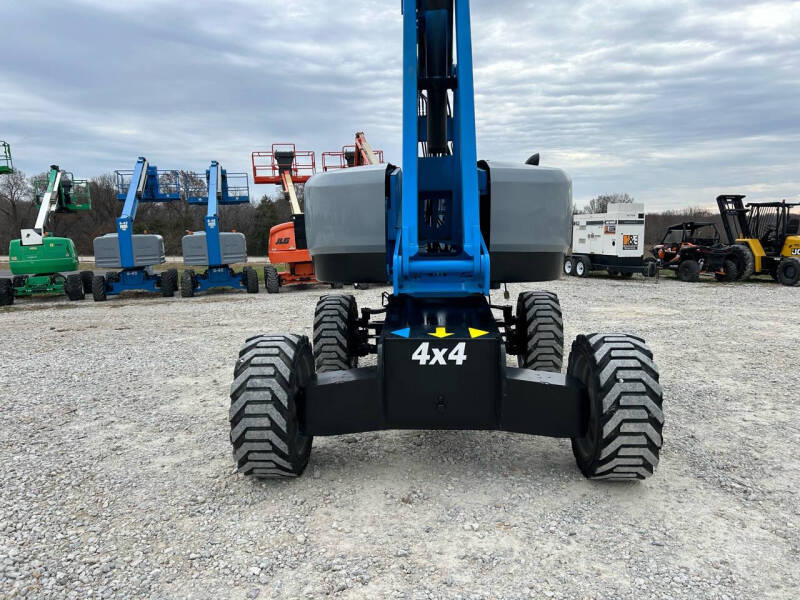 2017 Genie S-65 Boom / Manlift