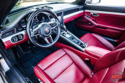 2017 Porsche 911 Carrera