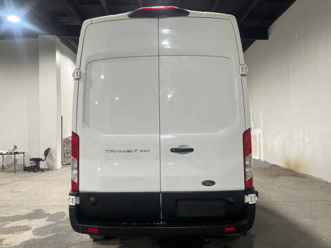 2020 Ford Transit 250