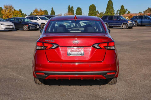 2025 Nissan Versa SR