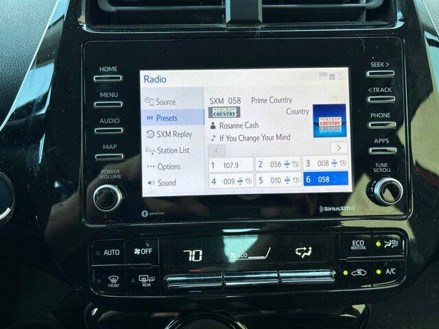 2022 Toyota Prius XLE